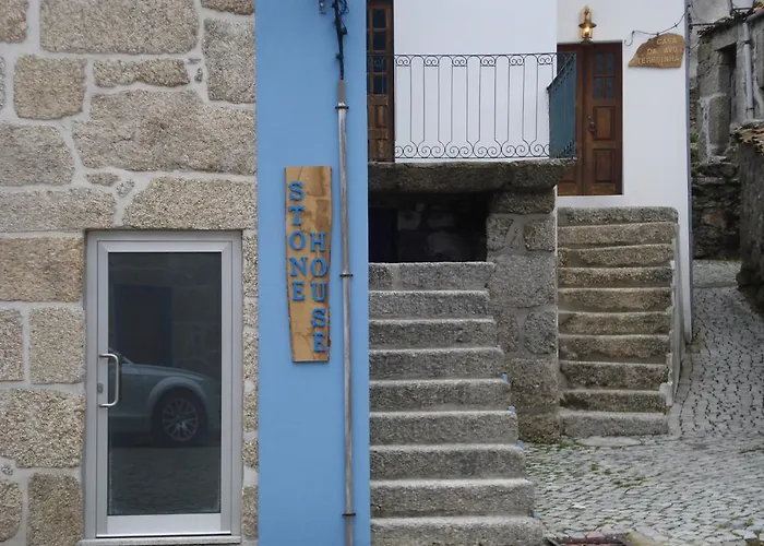 Stone House Casa de Férias *