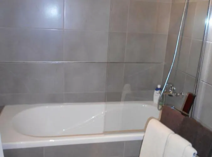 Stone House Casa de Férias Sabugueiro (Guarda)