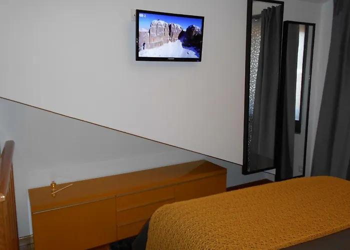 Stone House * Sabugueiro (Guarda)